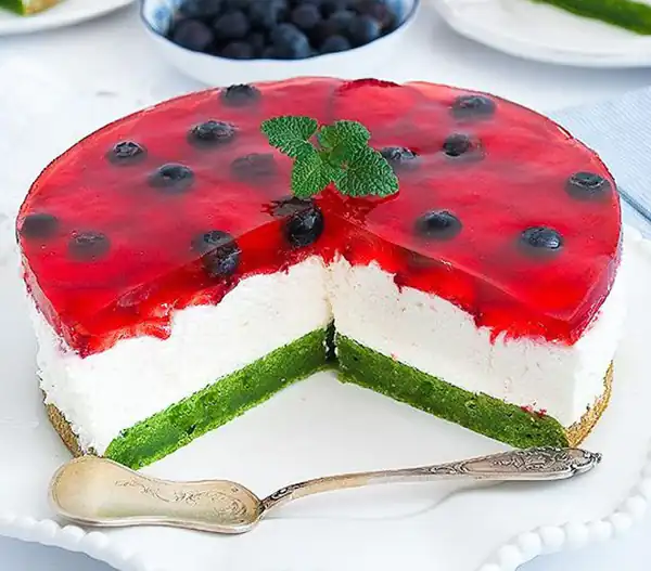 تعبیر خواب ژله و کیک + ژله قرمز برای دختر مجرد و ژله سبز و آبی و سفید
