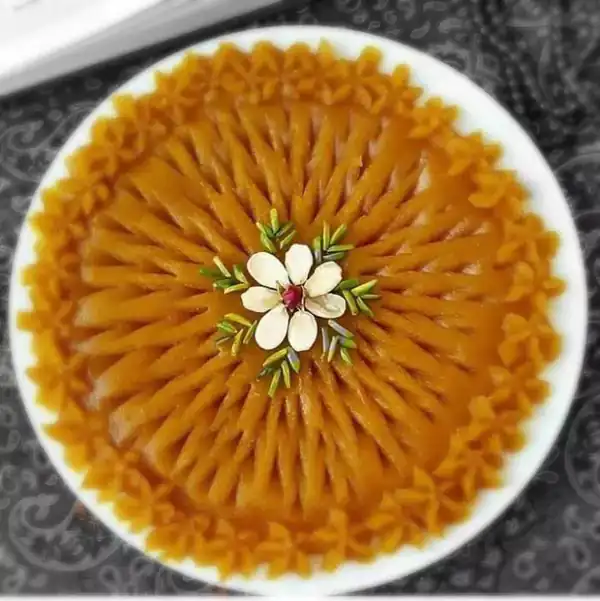 تعبیر خواب حلوا برای زن متاهل + پختن و خوردن حلوا و حلوا خوشمزه برای زن متاهل