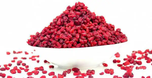 تعبیر خواب زرشک هدیه گرفتن + زرشک هدیه گرفتن از مرده و زرشک قرمز هدیه گرفتن