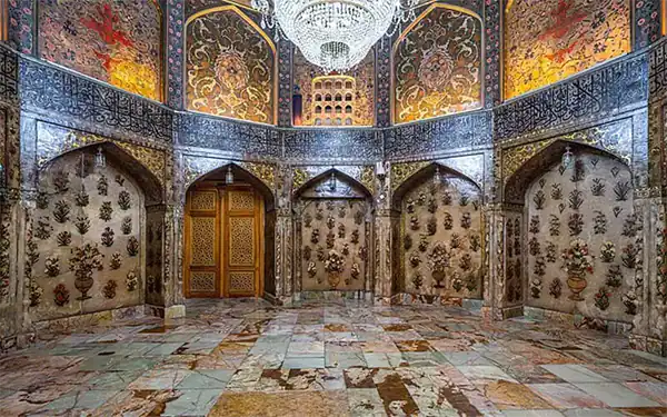 تعبیر خواب زیارت حضرت معصومه + رفتن به قم و زیارت حضرت معصومه و خوشبختی