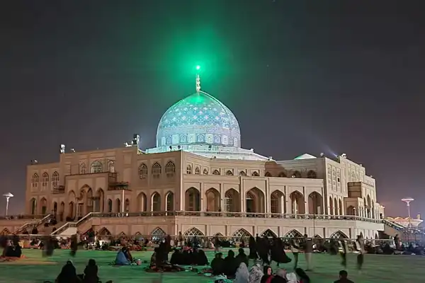 تعبیر خواب زیارتگاه ناشناس + زیارتگاه و احساس معنویت و آرامش و زیارتگاه در بیابان