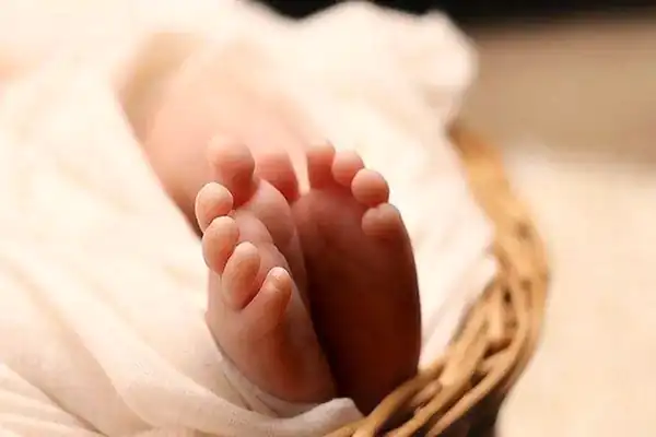 تعبیر خواب خاکسپاری کودک + برای زن متاهل و باردار و دختر مجرد و از دید مولف