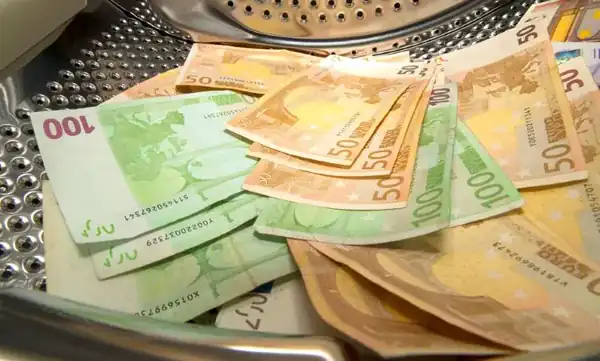 تعبیر خواب مال از دست دادن + برای زن متاهل و باردار و دختر مجرد از دید مولف