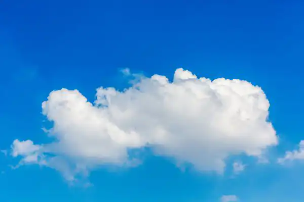 تعبیر خواب ابر سفید روی زمین + برای زن متاهل و باردار و دختر مجرد و از دید مولف
