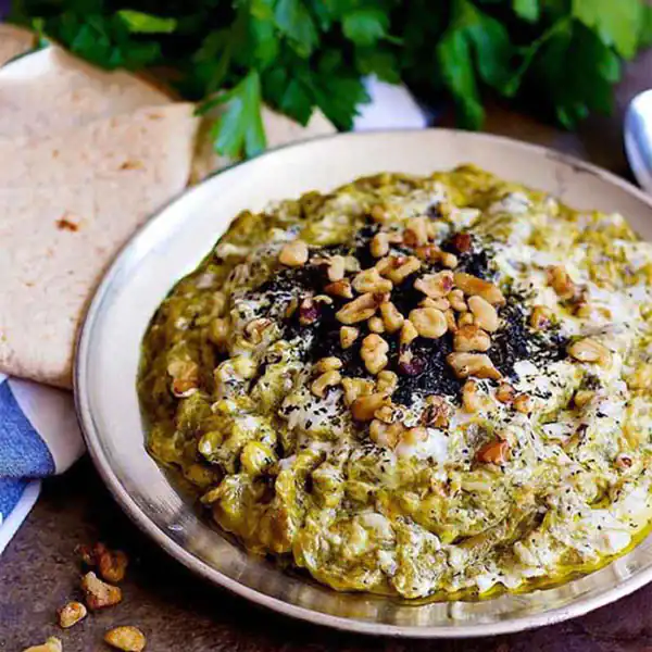 تعبیر خواب کشک بادمجان + برای زن متاهل و باردار و دختر مجرد و از دید مولف