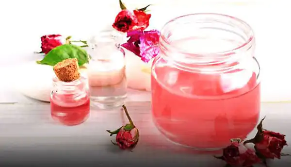 تعبیر خواب خوردن شربت گلاب + برای زن متاهل و باردار و دختر مجرد و از دید مولف