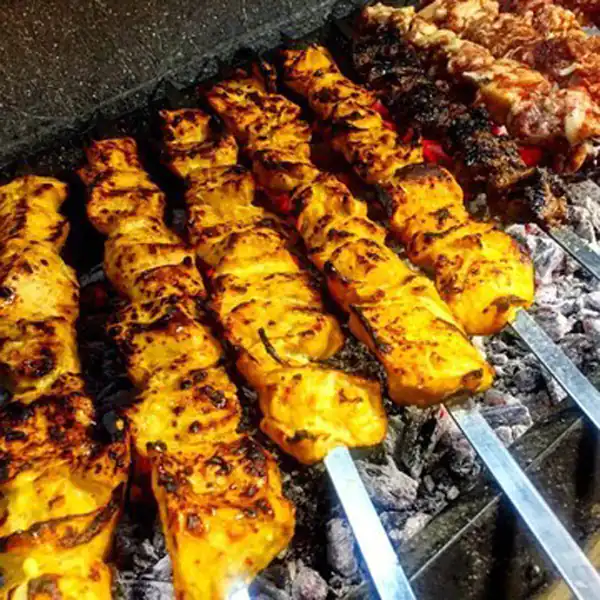 تعبیر خواب سیخ جوجه کباب + برای زن متاهل و باردار و دختر مجرد و از دید مولف