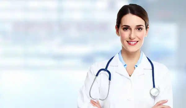 تعبیر خواب دکتر ابن سیرین + معنی دکتر در خواب های ما چیست