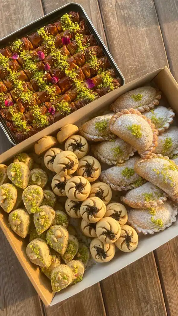 انواع مدل شیرینی خشک + جدیدترین مدل‌های شیرینی خشک خانگی و مجلسی برای عید
