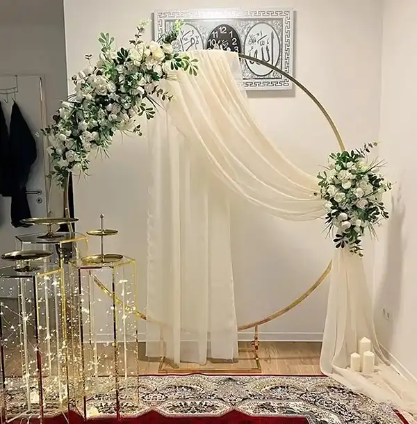 دیزاین بله برون + زیبا ترین مدل های چیدمان برای مراسم خاص و خاطره ساز