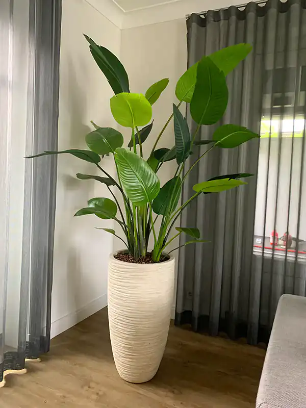 مدل گلدان بزرگ برای پذیرایی + زیباترین مدل های گلدان بزرگ برای پذیرایی خانه ها