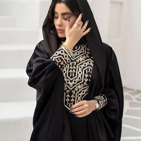 مدل حجاب موره دوزی جدید + شیک ترین مدل های حجاب موره دوزی جدید و لاکچری برای خانم های باحجاب خوش سلیقه
