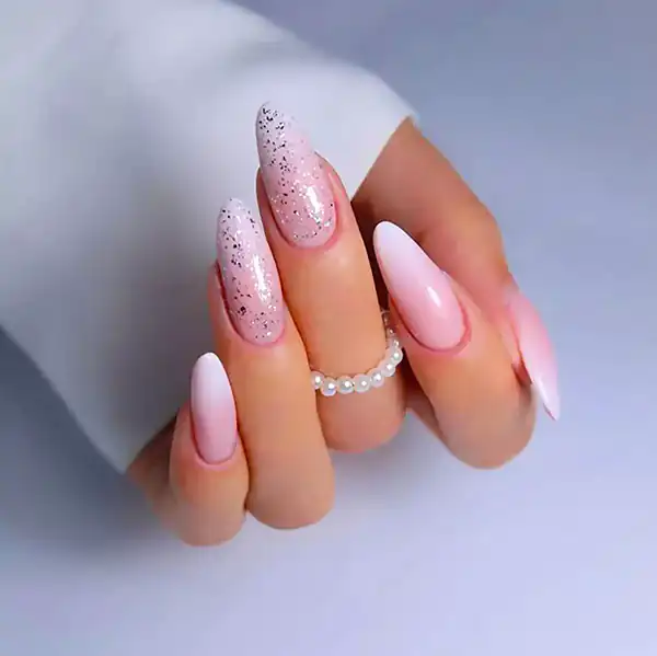 مدل ناخن ساده + زیباترین مدل های ناخن ساده امسال بسیار شیک و لاکچری