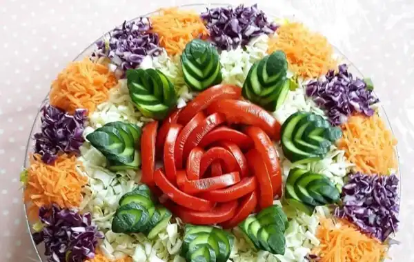 مدل سالاد برای مهمونی + جذاب ترین مدل های سالاد کاهو و کلم لذیذ و لاکچری برای مهمونی