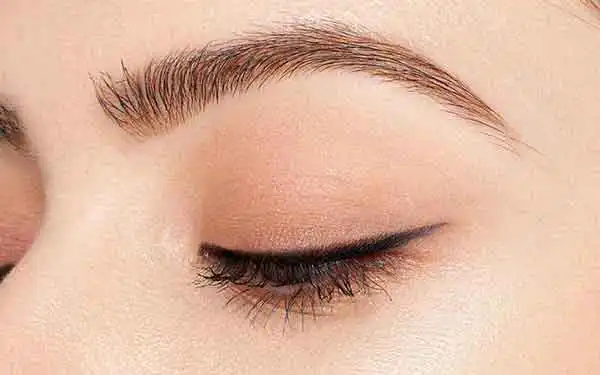 مدل تاتو خط چشم جدید + جدیدترین تکنیک های شیک و طبیعی برای تاتو خط چشم دائمی