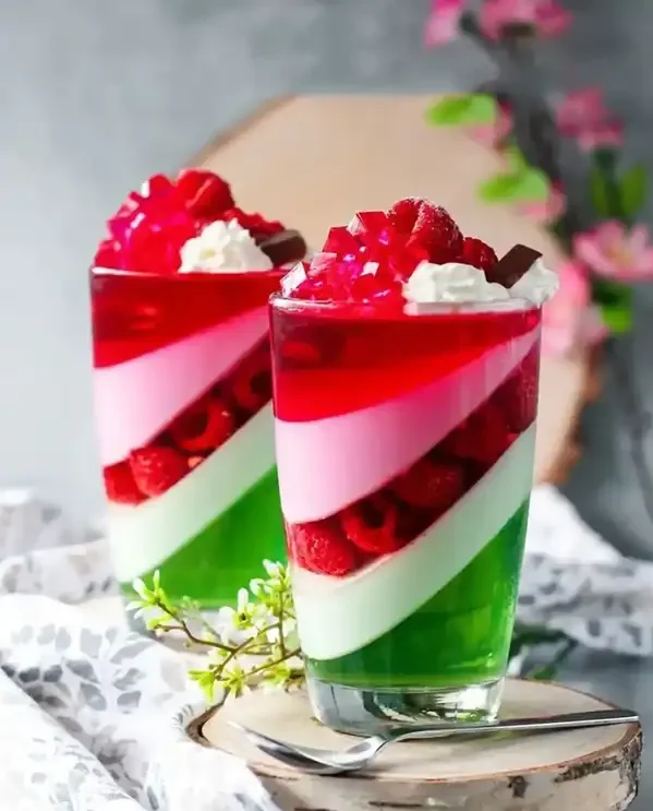 مدل ژله لیوانی + خوشمزه ترین و جذاب ترین مدل ژله لیوانی برای مهمانی و تولد
