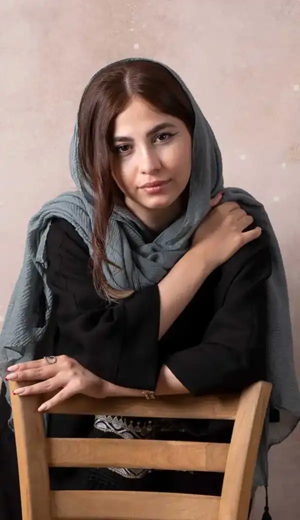 مدل عکس گرفتن دخترانه + مدلهای جدید عکس دخترانه که هر عکس تبدیل به یک قاب ماندگار میکنه