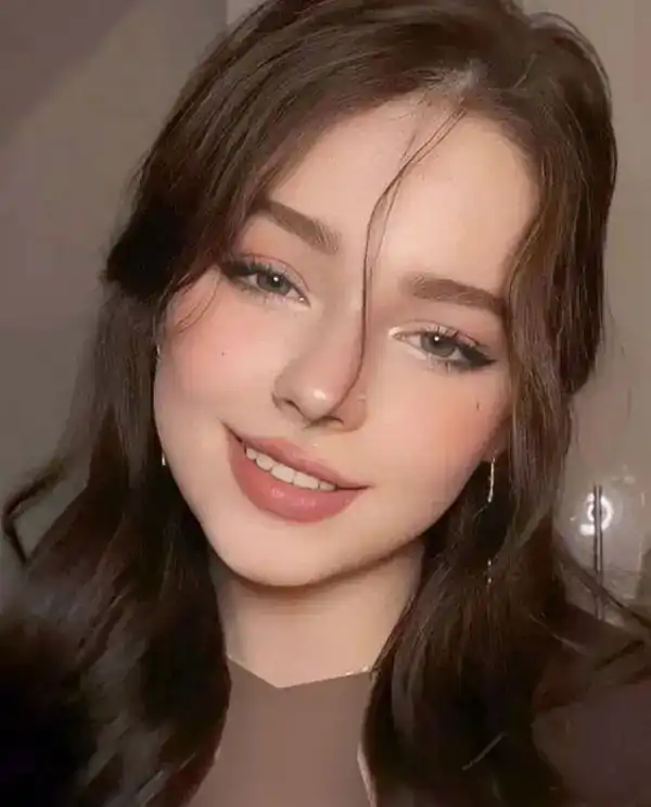 مدل آرایش صورت ساده + زیباترین و ملایم ترین سبک ها برای استایل روزمره و طبیعی 