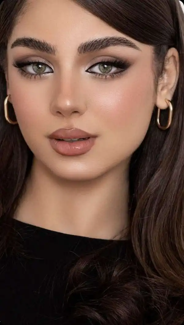 مدل آرایش صورت ساده + زیباترین و ملایم ترین سبک ها برای استایل روزمره و طبیعی 