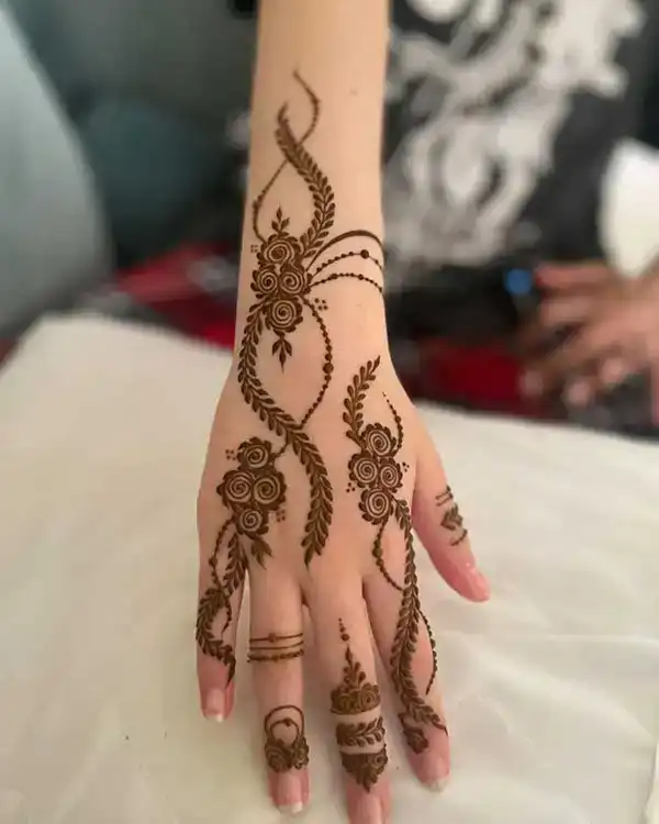 مدل حنا دخترانه + زیباترین مدل حنا دخترانه با طرحهای ظریف و مجلسی