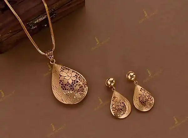 مدل نیم ست + جدیدترین مدل های نیم ست طلا بسیار شیک و لاکچری و امروزی