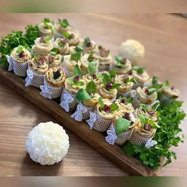 تزیین نون و پنیر و سبزی برای روضه + بهترین ایده ها برای تزیین نون و پنیر و سبزی