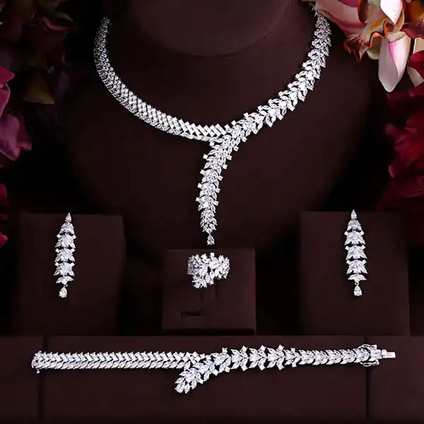 مدل سرویس طلا عروس + زیباترین مدل های سرویس طلا عروس ترند امسال