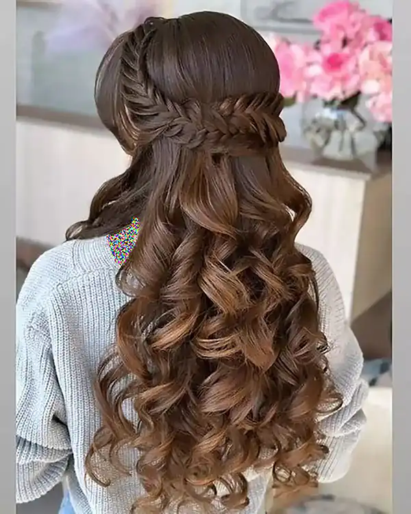مدل شینیون باز دخترانه برای عروسی + زیباترین مدل های شینیون باز دخترانه برای مراسم