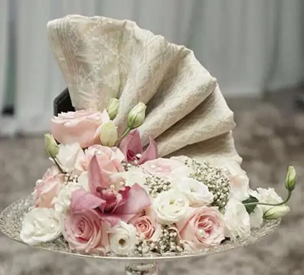 تزیین چادر عروس + زیباترین ایده های تزیین چادر عروس شیک برای هدیه بردن مراسم نامزدی