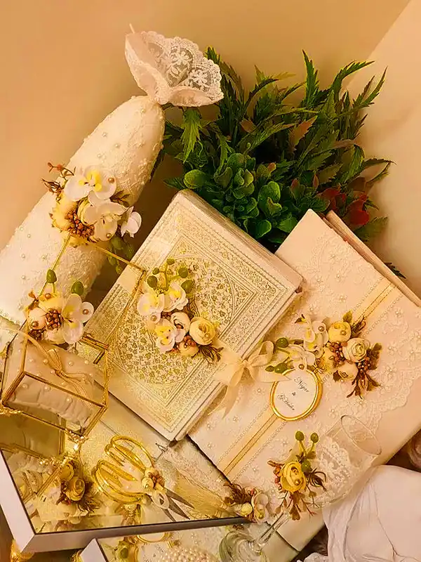تزیین وسایل بله برون + ایده های شیک و غیرتکراری برای تزیین وسایل بله برون عروس خانم