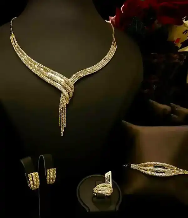 جدیدترین مدل سرویس طلا عروس + شیک ترین و جدیدترین مدل سرویس طلا عروس ترند سال