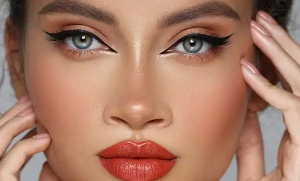 مدل خط چشم برای چشمهای درشت و گرد + چند مدل جذاب خط چشم برای چشمهای درشت و گرد 