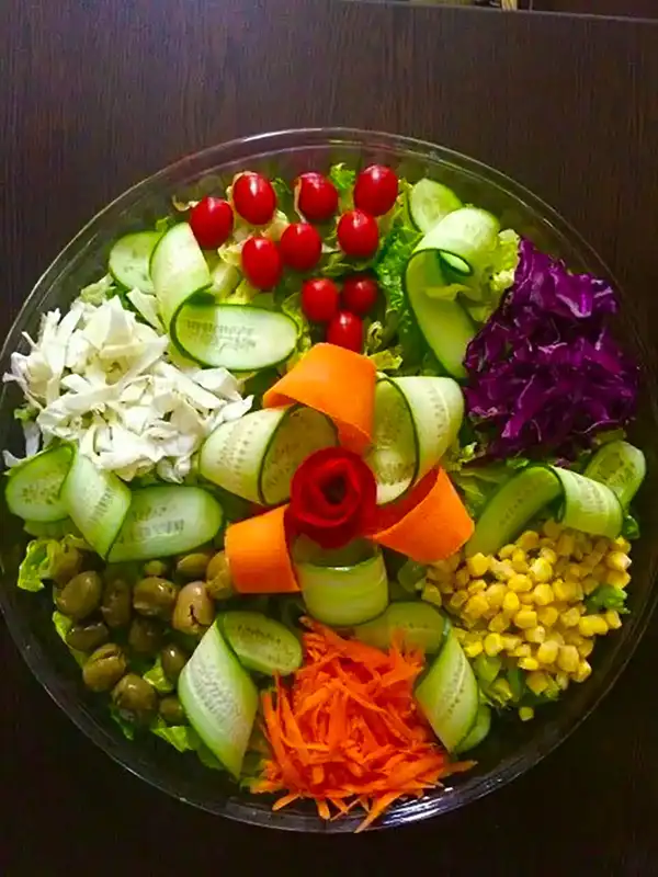 مدل سالاد با کاهو + زیباترین دیزاین های سالاد با کاهو بسیار آسان و سه سوته برای مهمانی های شما
