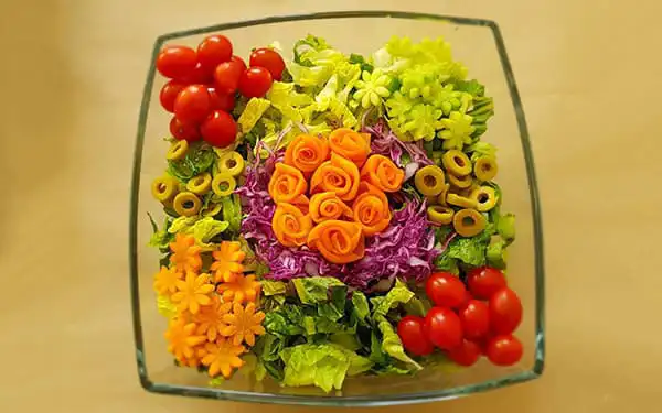 مدل سالاد با کاهو + زیباترین دیزاین های سالاد با کاهو بسیار آسان و سه سوته برای مهمانی های شما