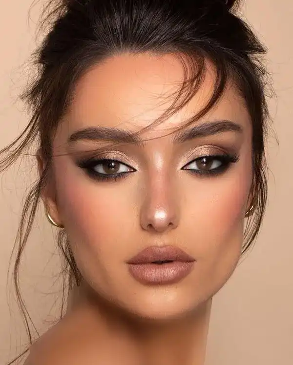 مدل آرایش اسموکی + آرایش اسموکی چشم ها رو جذاب تر میکنه