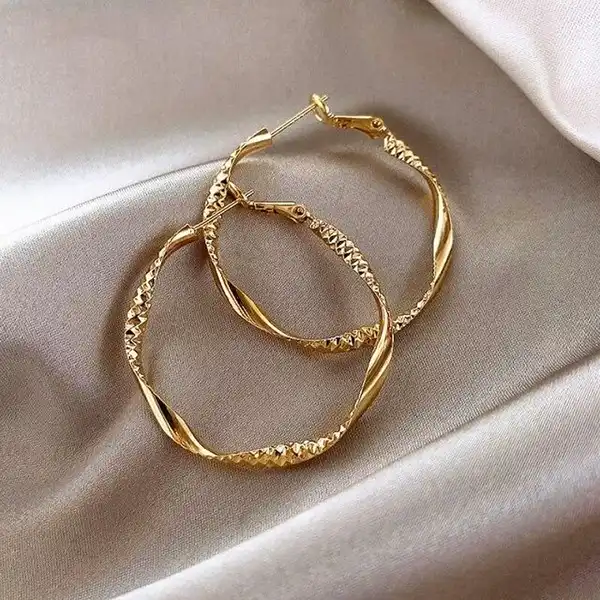 مدل گوشواره حلقه ای جدید + زیبا ترین مدل گوشواره حلقه ای جدید مناسب استایل شما