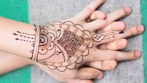 مدل حنا دست + قشنگ ترین مدل حنا دست برای زیبایی شما