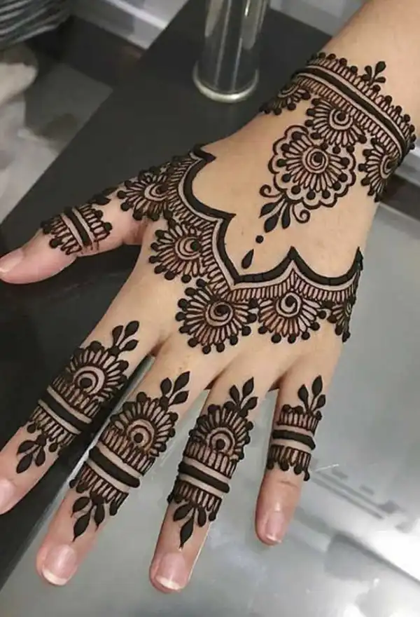 مدل حنا دست + قشنگ ترین مدل حنا دست برای زیبایی شما