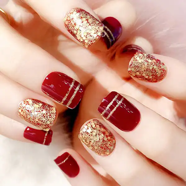 مدل لاک اکلیلی + جدید ترین و ترند ترین مدل لاک اکلیلی برای ناخن های زیبای شما