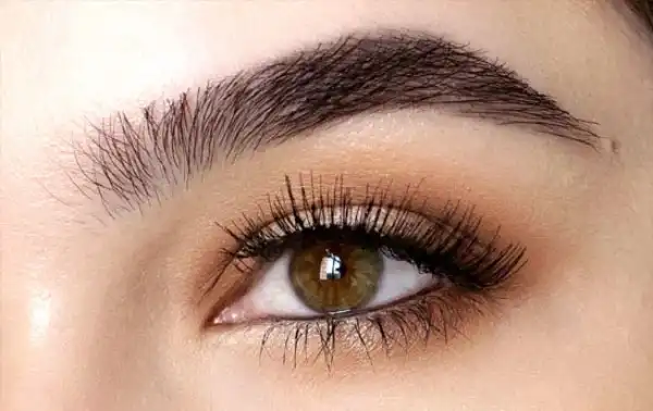 مدل آرایش ابرو  + چهره ای شاداب و زیبا با مدل آرایش ابرو جذاب