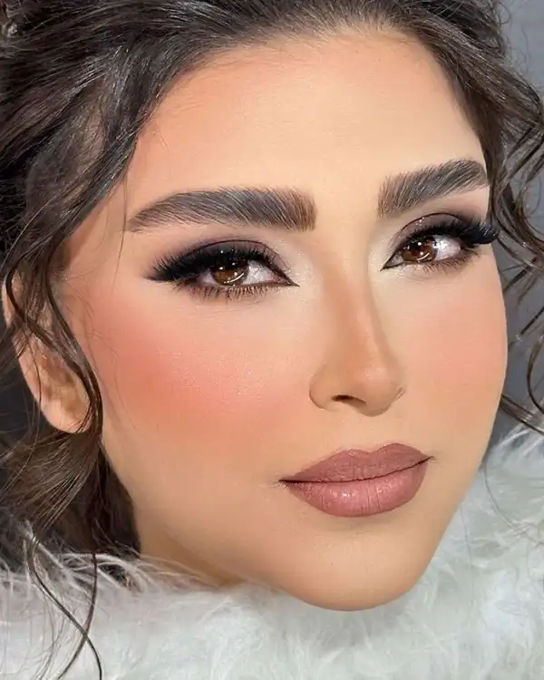 مدل آرایش اسموکی عروس + افزایش شکوه صورت شما با مدل آرایش اسموکی عروس