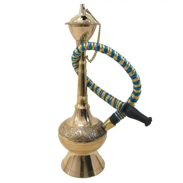 مدل قلیان برنجی + مدلهای متنوع قلیان برنجی که با ویژگیها و طرحهای منحصر به فرد خود، تجربهی مصرف قلیان را به جذابیت بیشتری میرسانند