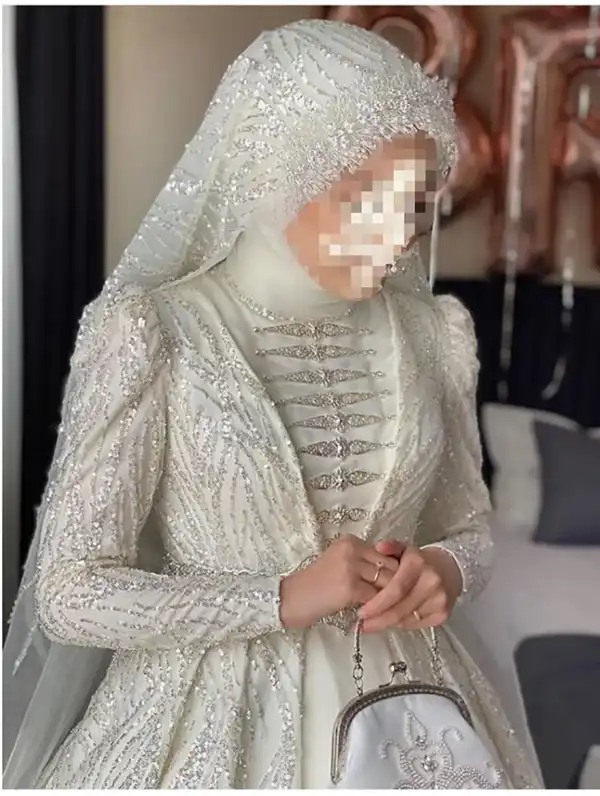 مدل حجاب عروسی + ما در این قسمت از مد و زیبایی چندین نمونه از استایل های مدل عروس محجبه را در اختیارتان قرار میدهیم جهت ایده گرفتن از آنها