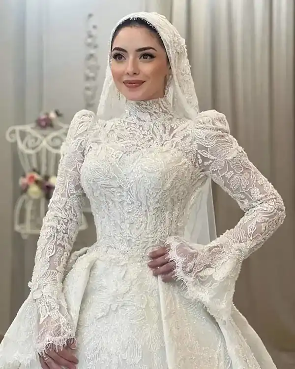 مدل حجاب عروسی + ما در این قسمت از مد و زیبایی چندین نمونه از استایل های مدل عروس محجبه را در اختیارتان قرار میدهیم جهت ایده گرفتن از آنها