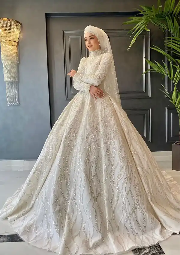 مدل حجاب عروسی + ما در این قسمت از مد و زیبایی چندین نمونه از استایل های مدل عروس محجبه را در اختیارتان قرار میدهیم جهت ایده گرفتن از آنها