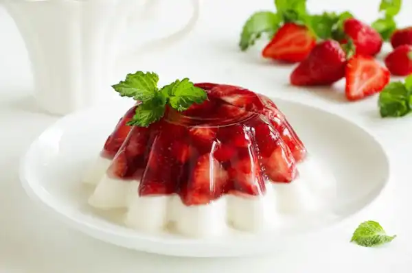 مدل ژله شیک + میخوای تو مهمونی ها و دوررهمی های خانوادگی همه رو سورپرایز کنی؟ این چند مدل ژله شیک و تزیین خاص رو اینجا ببین!