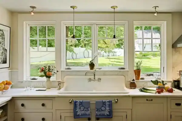 مدل کابینت برای آشپزخانه پنجره دار + مدل کابینت برای آشپزخانه پنجره دار لوکس و خاص 