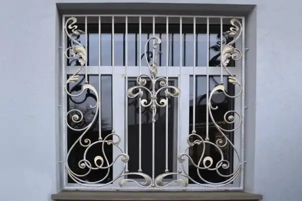مدل پنجره آهنی ویلایی + از محبوبترین گزینهها در میان مشتریان مدل پنجره آهنی ویلایی