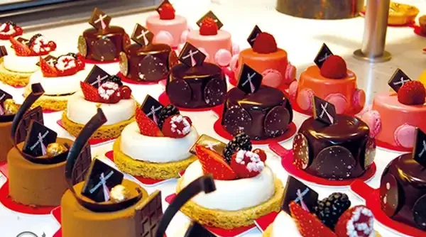 مدل شیرینی برای عروسی + مدل شیرینی خاص و خوش طعم برای یک عروس خاص