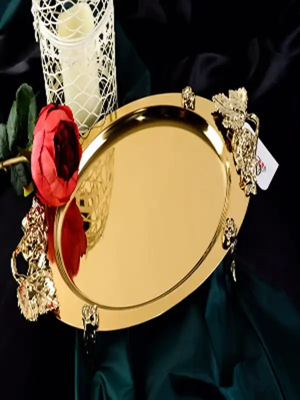 مدل سینی استیل جدید + سینی استیل پذیرایی یکی از ابزارهای کلیدی در هر آشپزخانه مدرن و حرفه‌ای است که میتونید انواع مدرن و ترند آن را اینجا ببینید